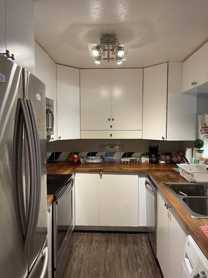 Shared Space With Private Room In Beautiful Lakefront Apartment เฟเดอรัลเวย์ ภายนอก รูปภาพ